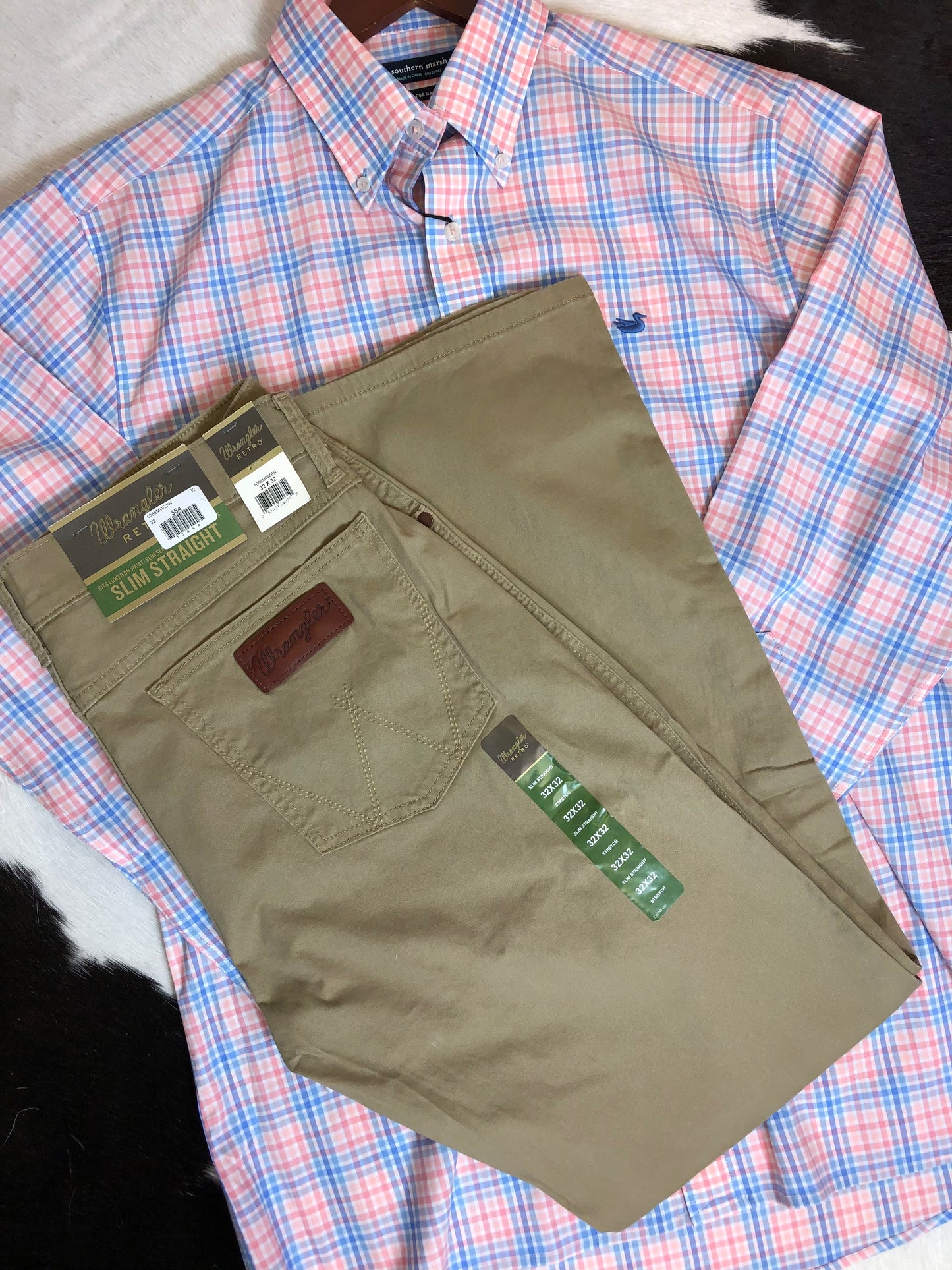 Wrangler Men's Retro Slim Fit Khaki Jeans