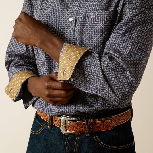 Ariat Men's Navy Wrinkle Free Dale Classic Fit Shirt