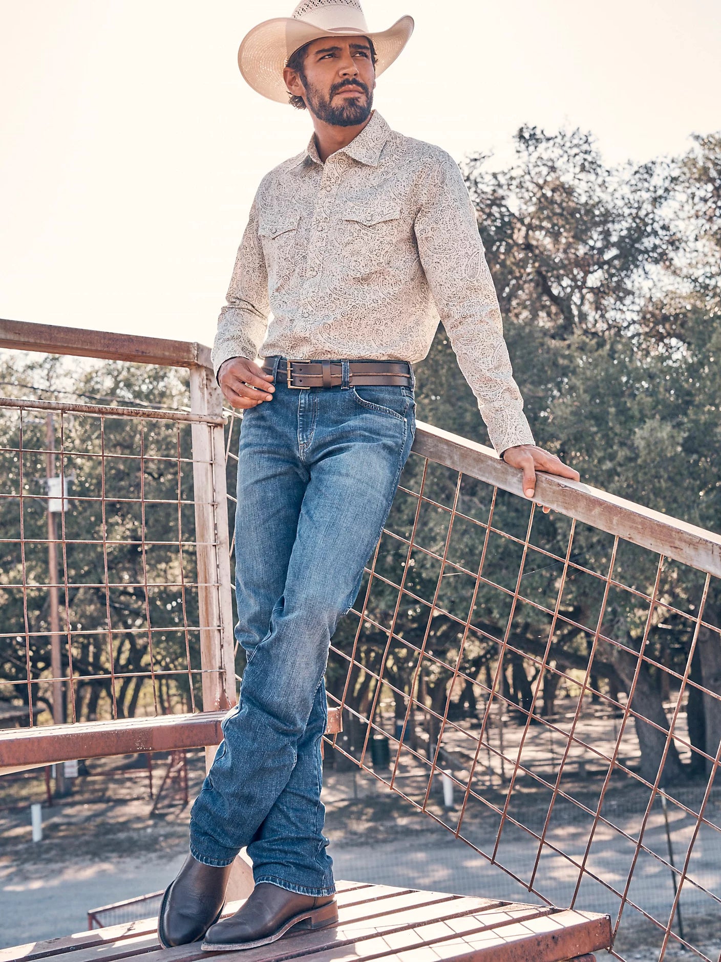 Cowboy Jeans Men's Regular Fit Bootcut Jeans Men's Regular