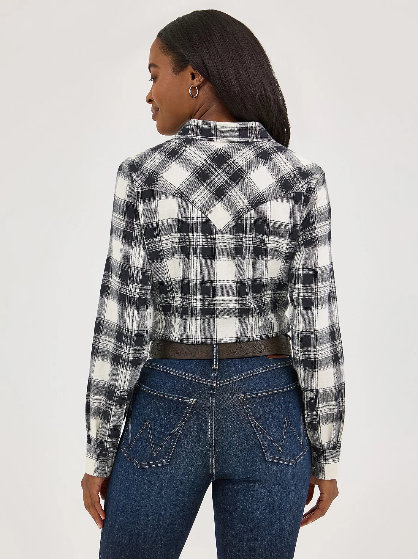 Women's Essential Black Winter Plaid Western Snap Shirt