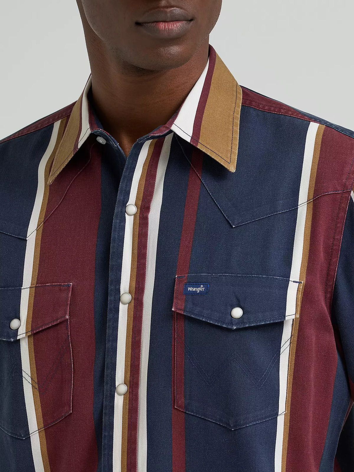 Wrangler Men's Brushpopper Striped Western Snap Shirt in Midnight Oak