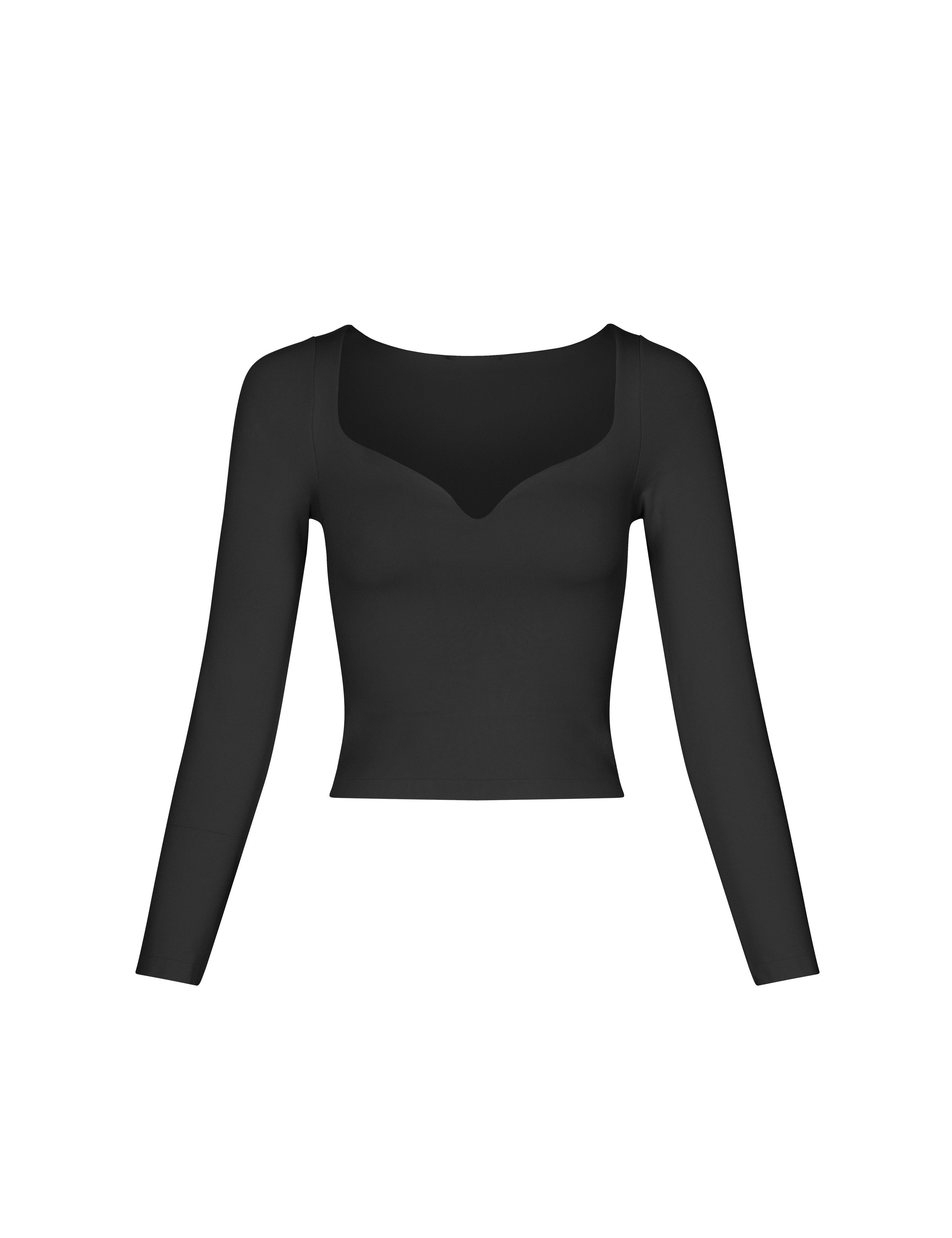 Heart Neck Dynamic Black Top – Dales Clothing Inc
