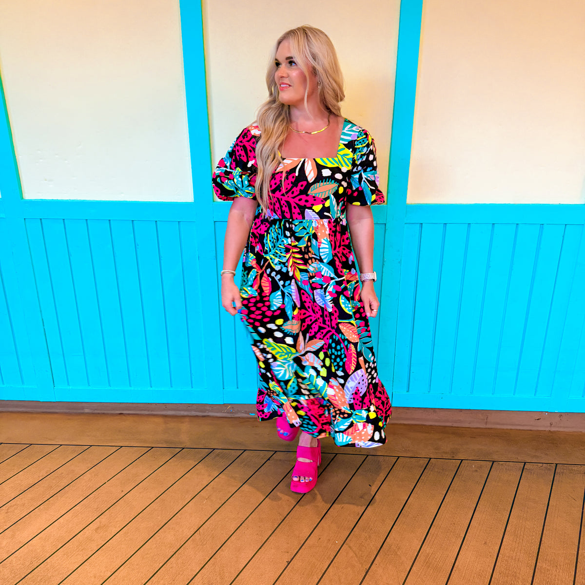 Cruise My Way Gentry Midi Dress