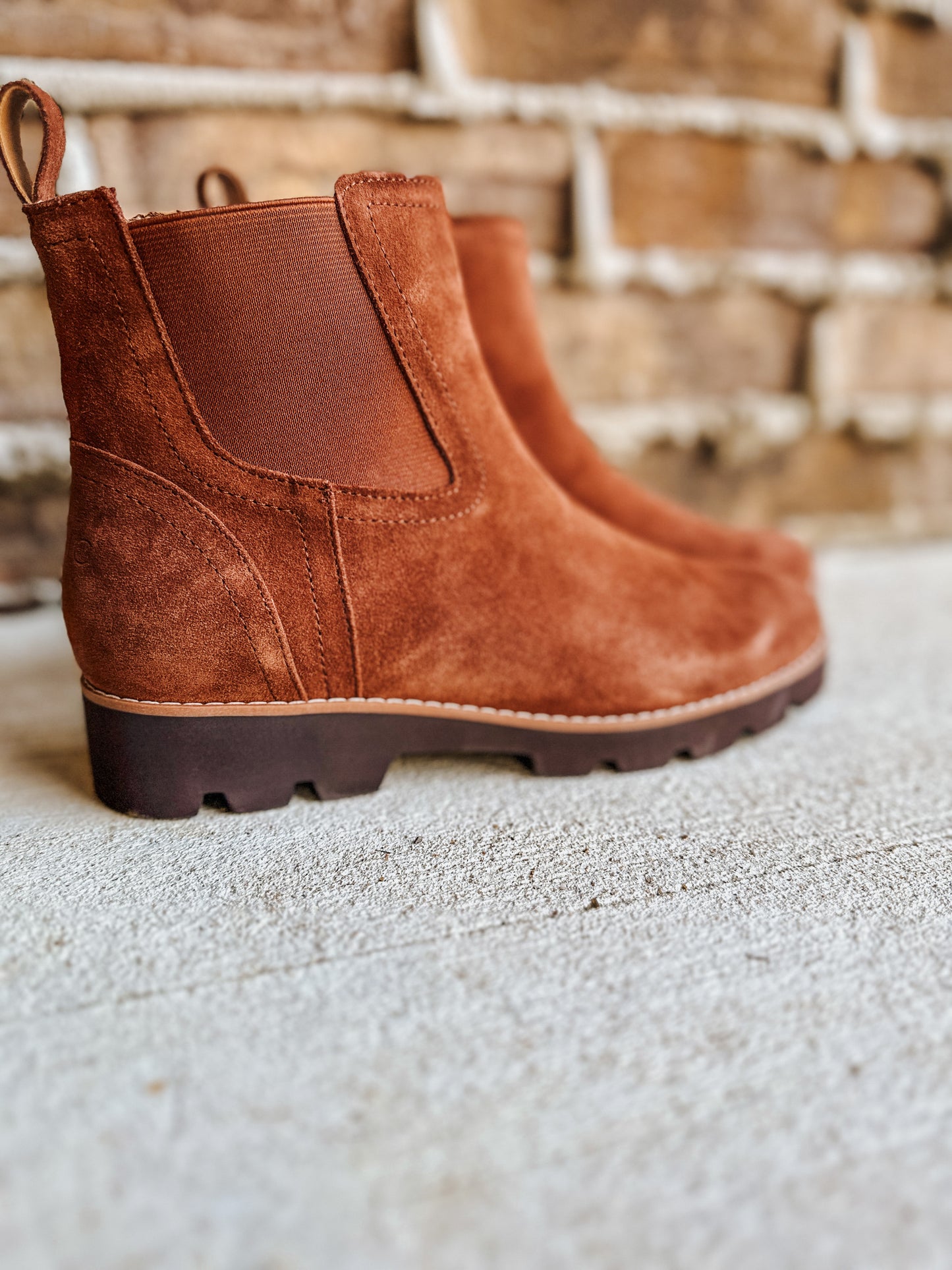 Brighton Monks Robe Suede Vionic Booties