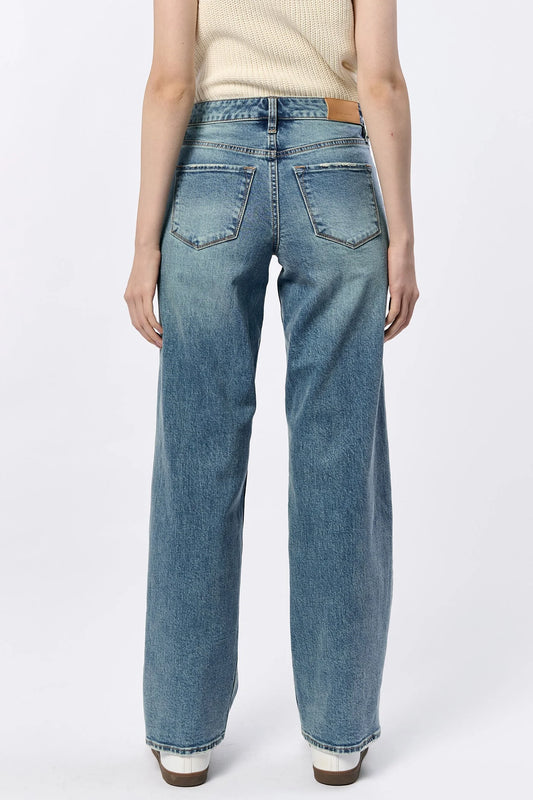 Taylor Straight Leg Jeans- Vintage Flow