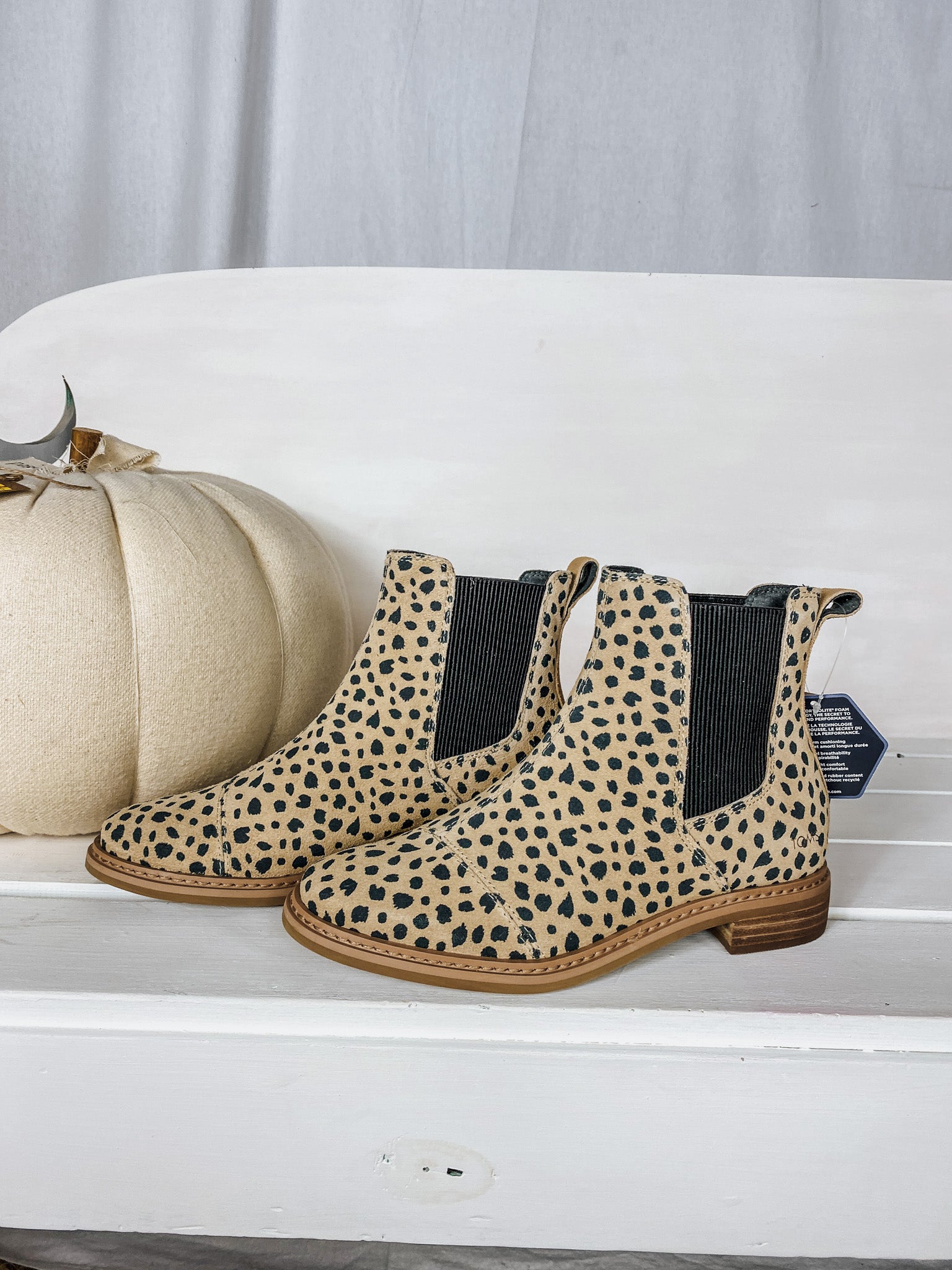 Toms cheetah clearance booties