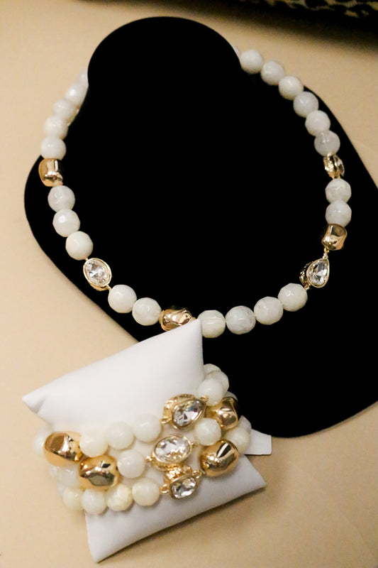 Cream Stone Gold With Rhinestone 16"-18" Necklace