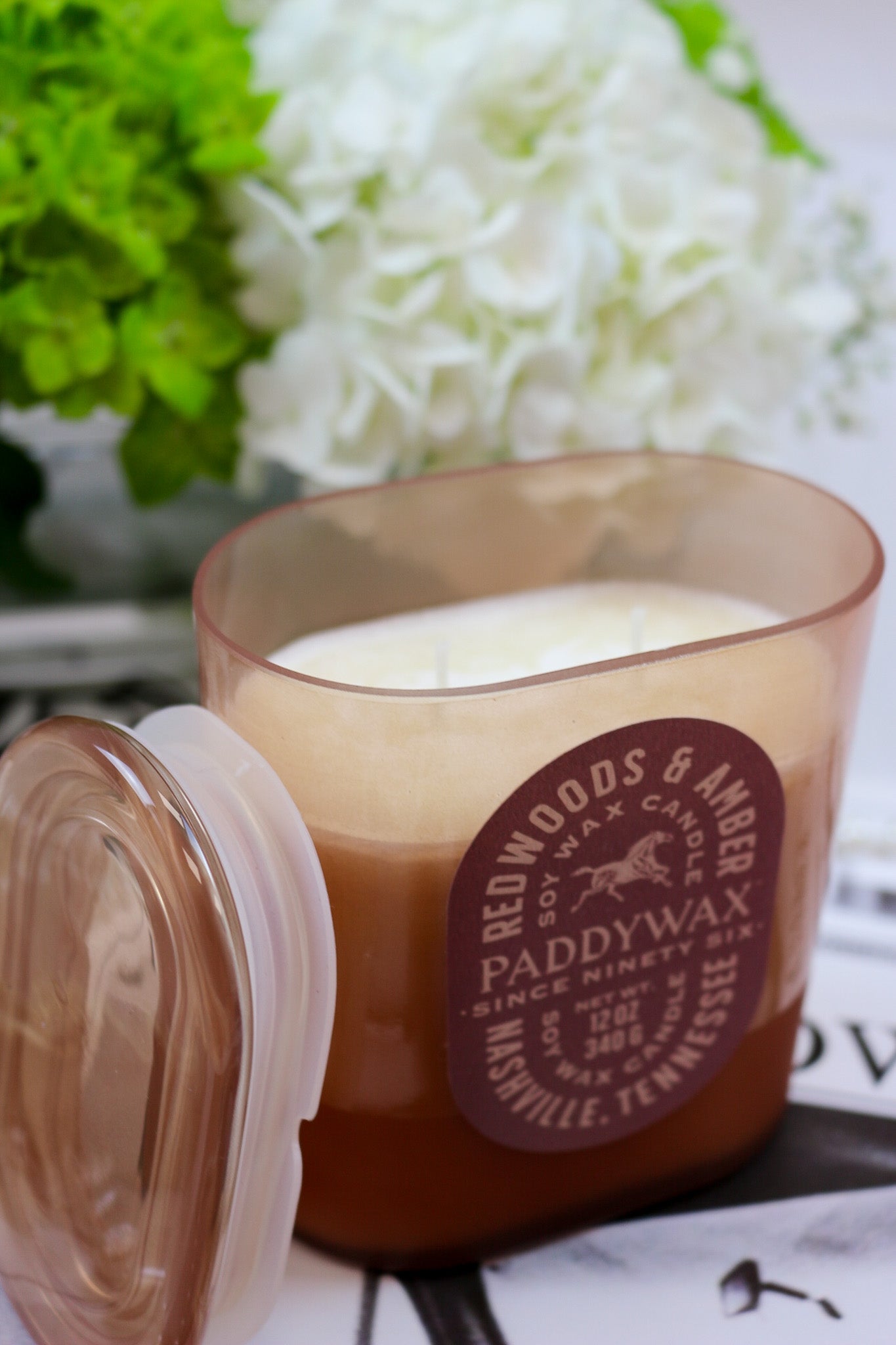 Vista 12oz Redwoods & Amber Candle