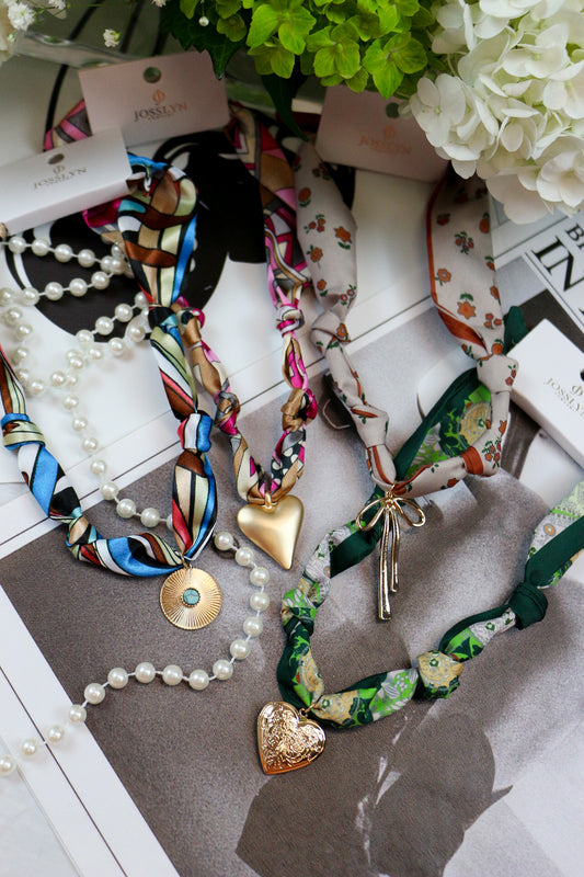 Scarf Pendant Necklace -4 Colors