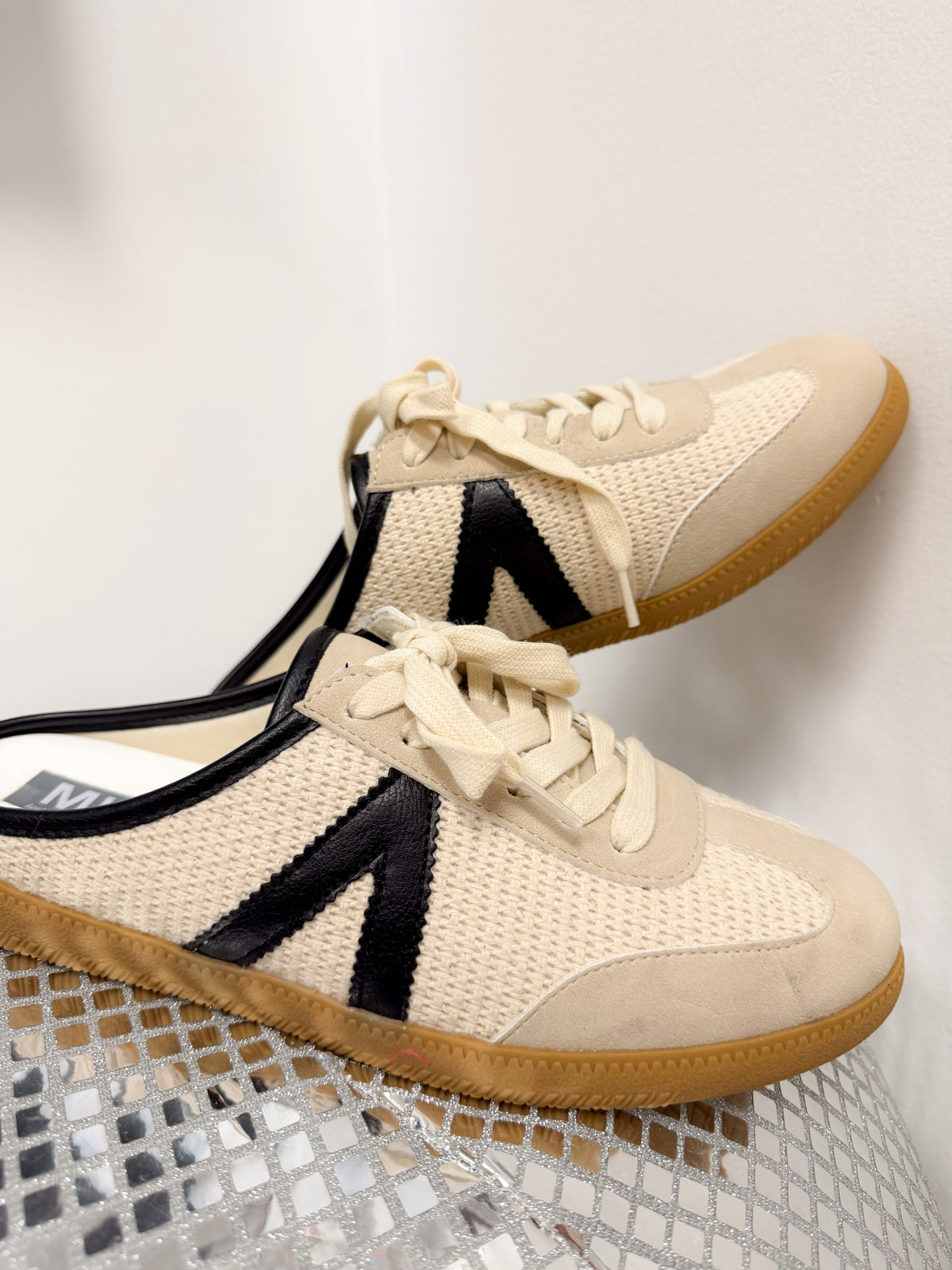 off white Baron slip on sneaker