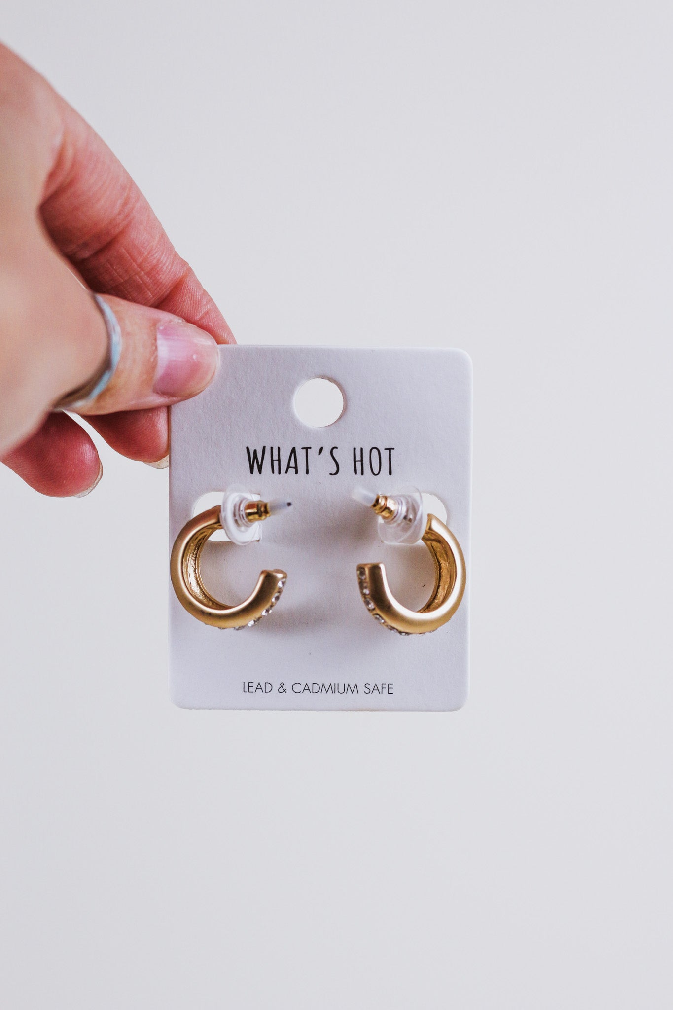 Matte Gold with Rhinestone Accent .75" Earring