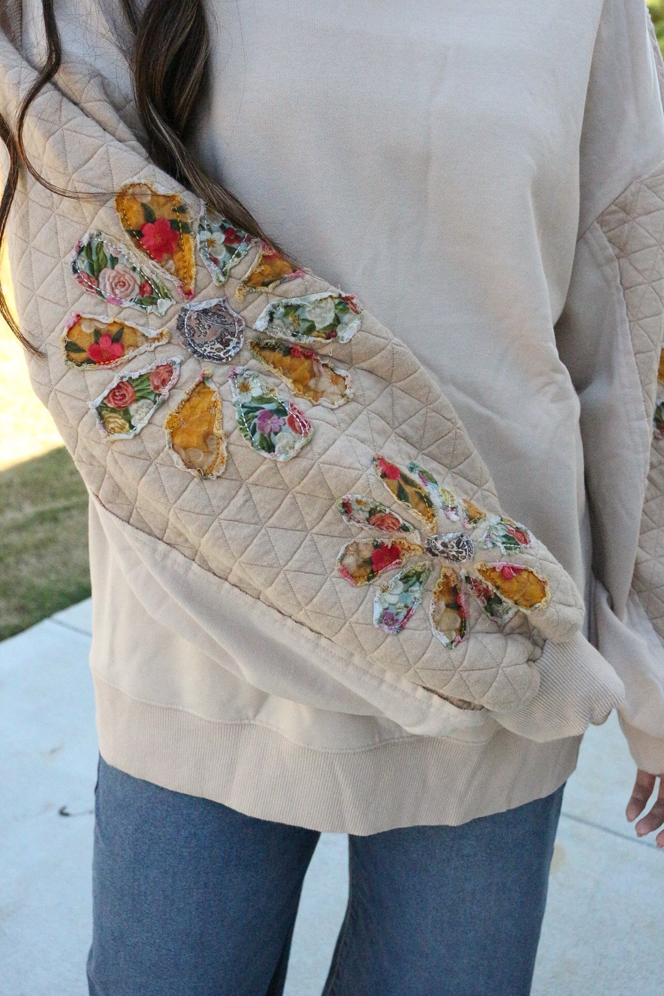 Power Play Natural Quilted Floral Patch Top