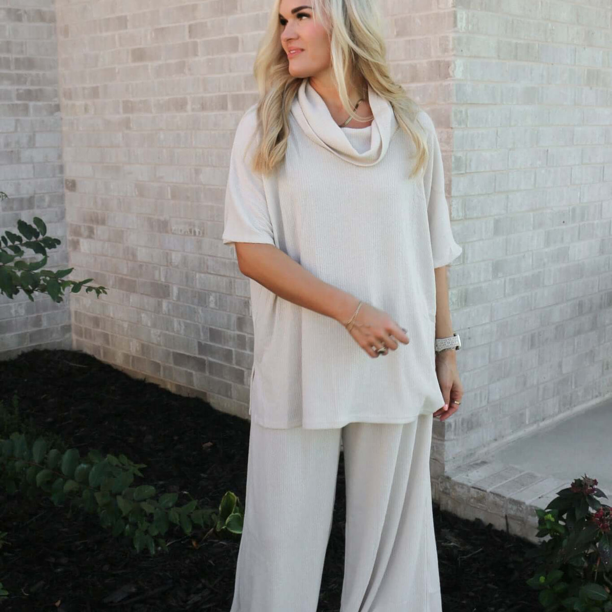 Give Me Options Villa Knit Lounge Set