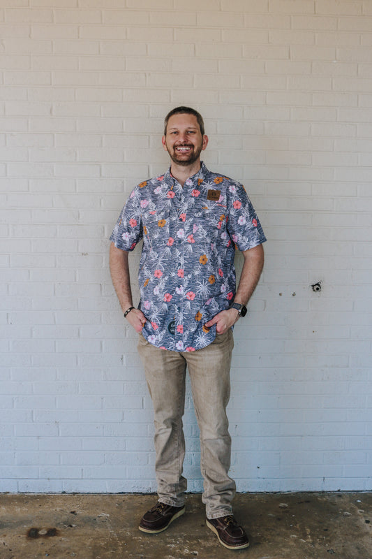 Men's Ariat VentTEK Outbound Classic Fit Grey Floral Shirt