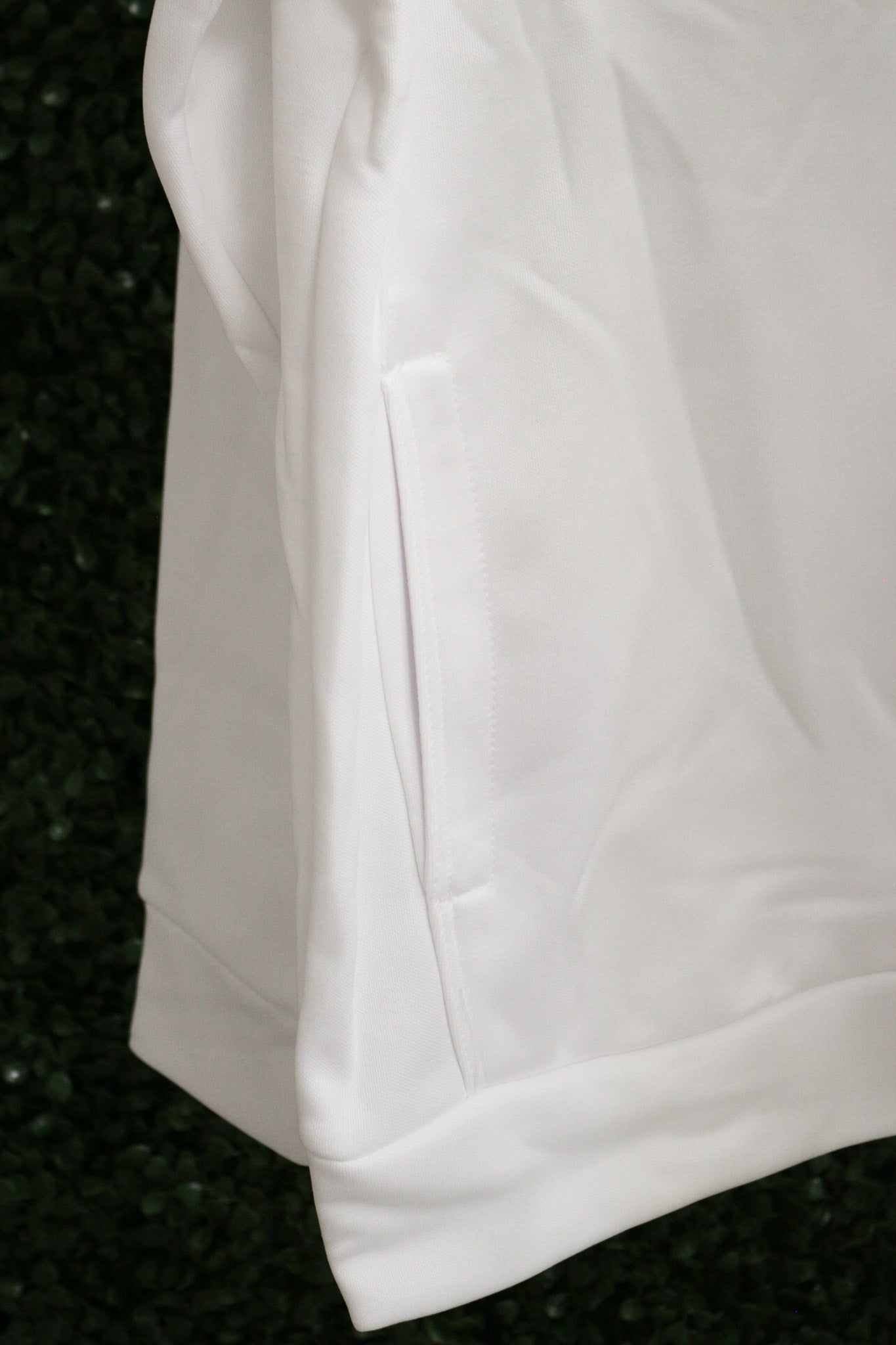 Men's White Fleece Arkansas Razorback Pullover