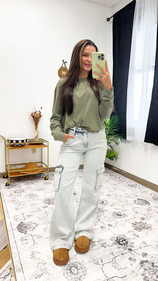 Light Wash Cargo Straight Fit Jeans