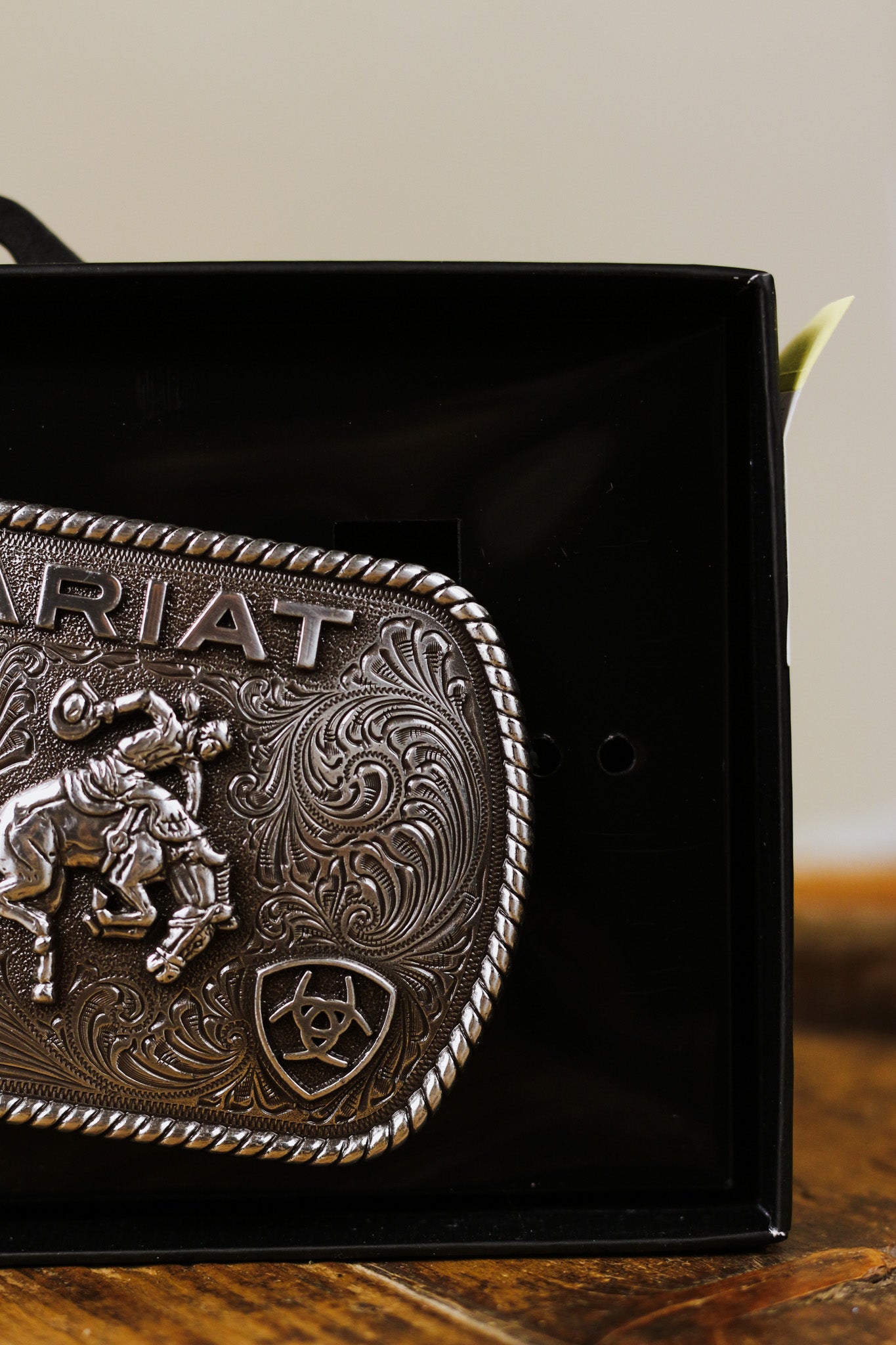 Ariat Vintage Saddle Bronc Belt Buckle