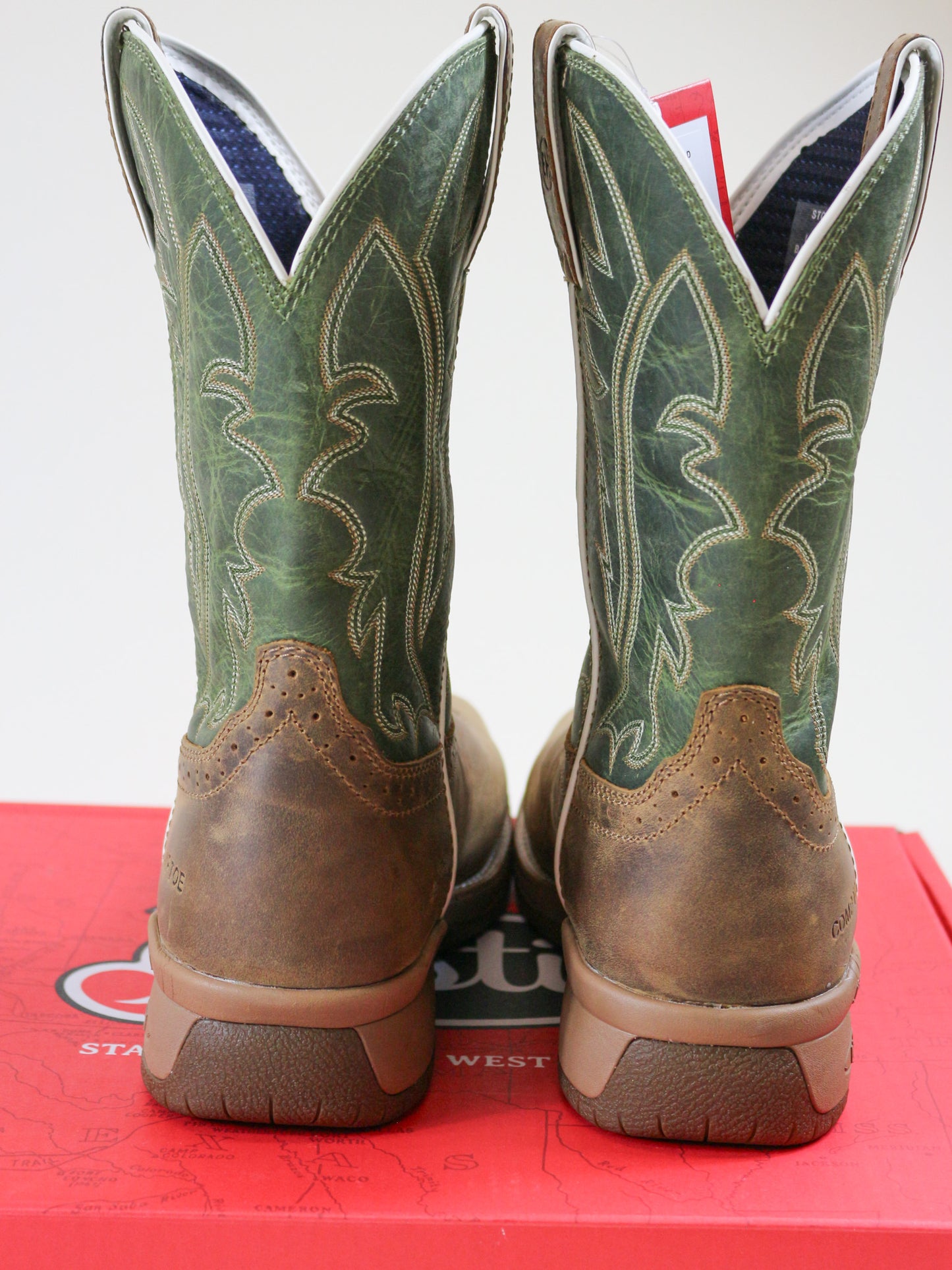 Justin Men's 'Nano Composite Toe Oil And Slip Resist Boot