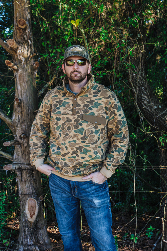 Men's Quarter Snap Pullover- Traditions Camo