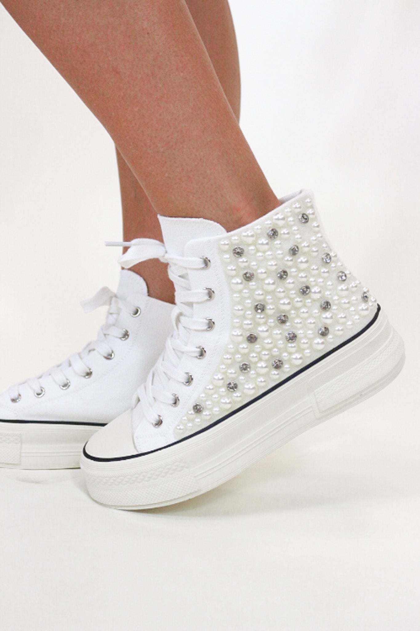 Saisha White Pearl Hightop Platform Sneakers – Dales Clothing Inc