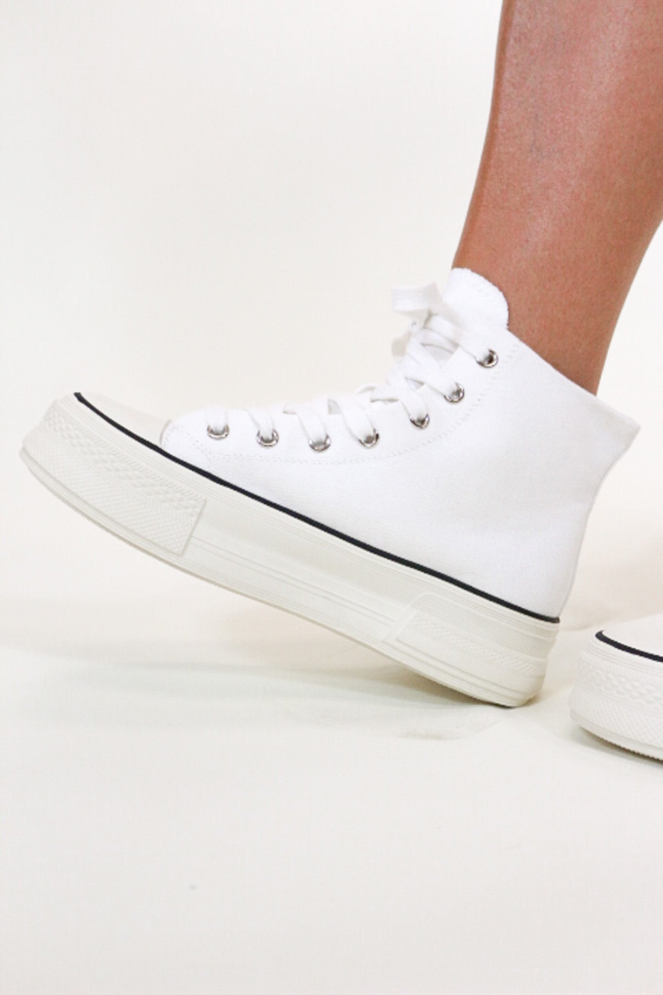 Saisha White Pearl Hightop Platform Sneakers