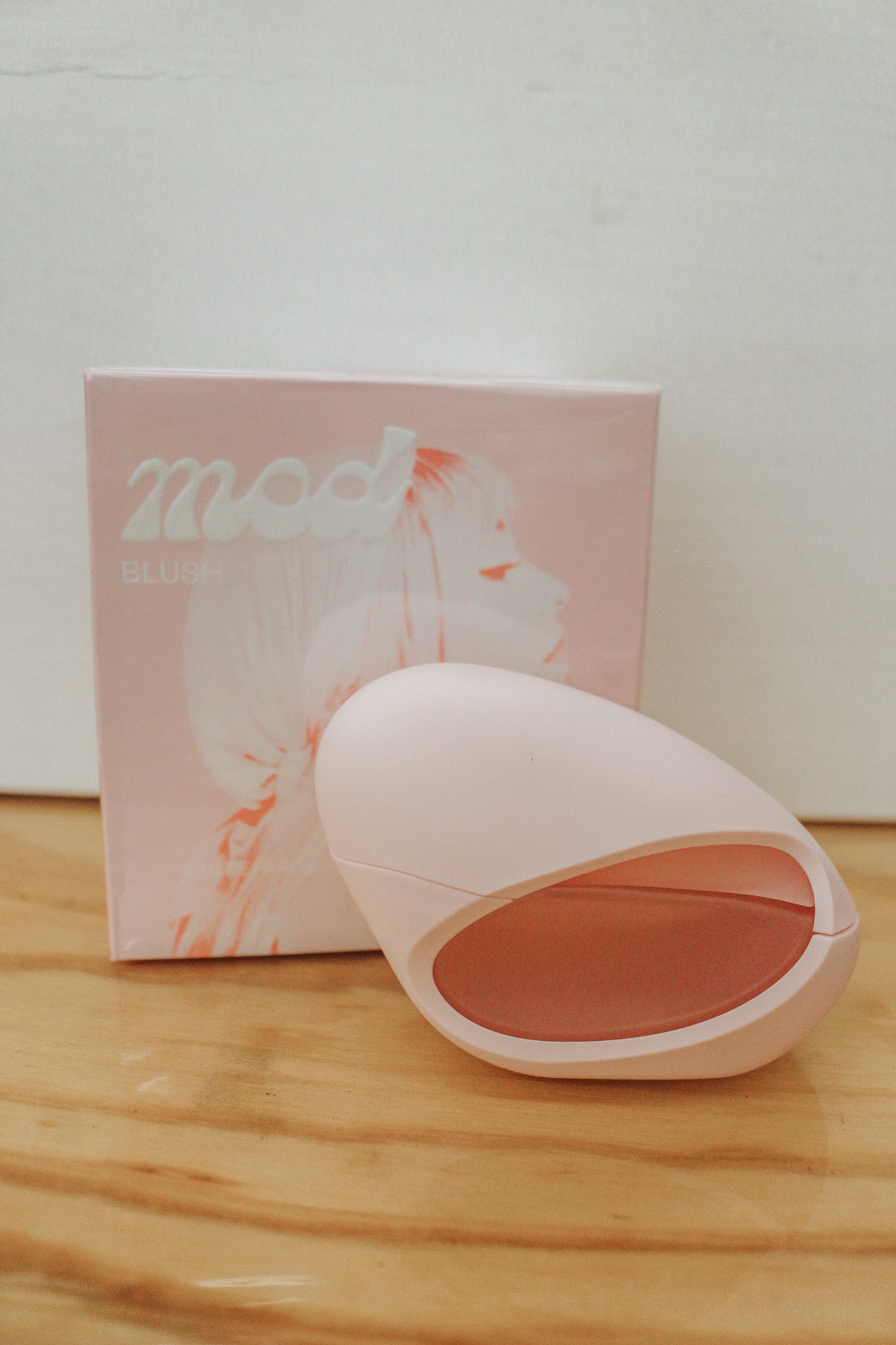 Ariana Grande Mod Blush Eau De Parfum 3.4 oz