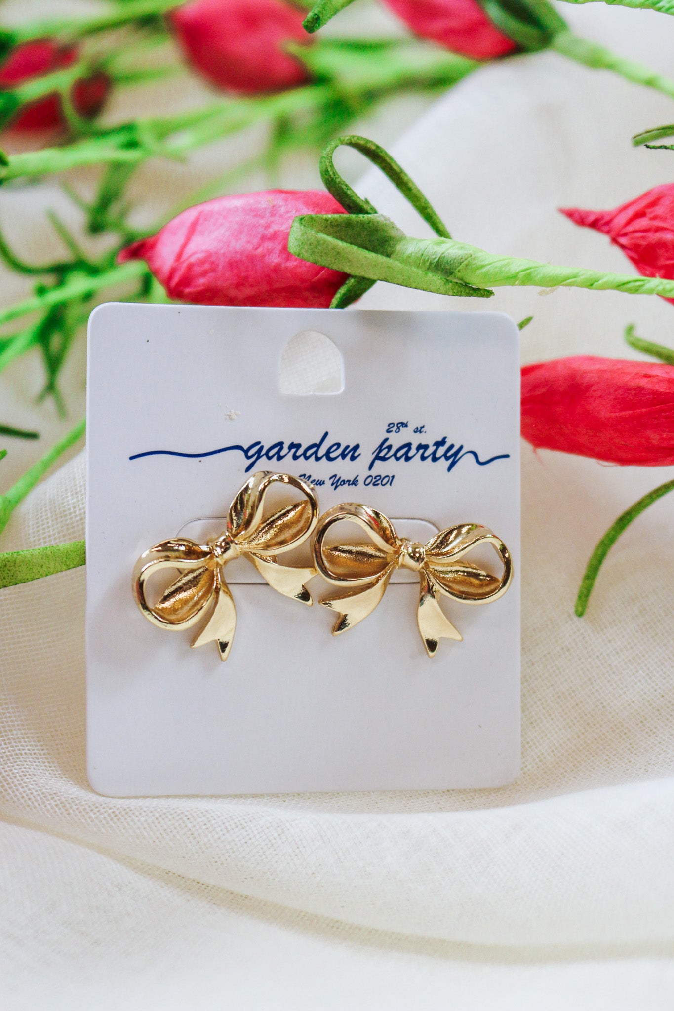 Gold Metal Stud .5" Bow Earring