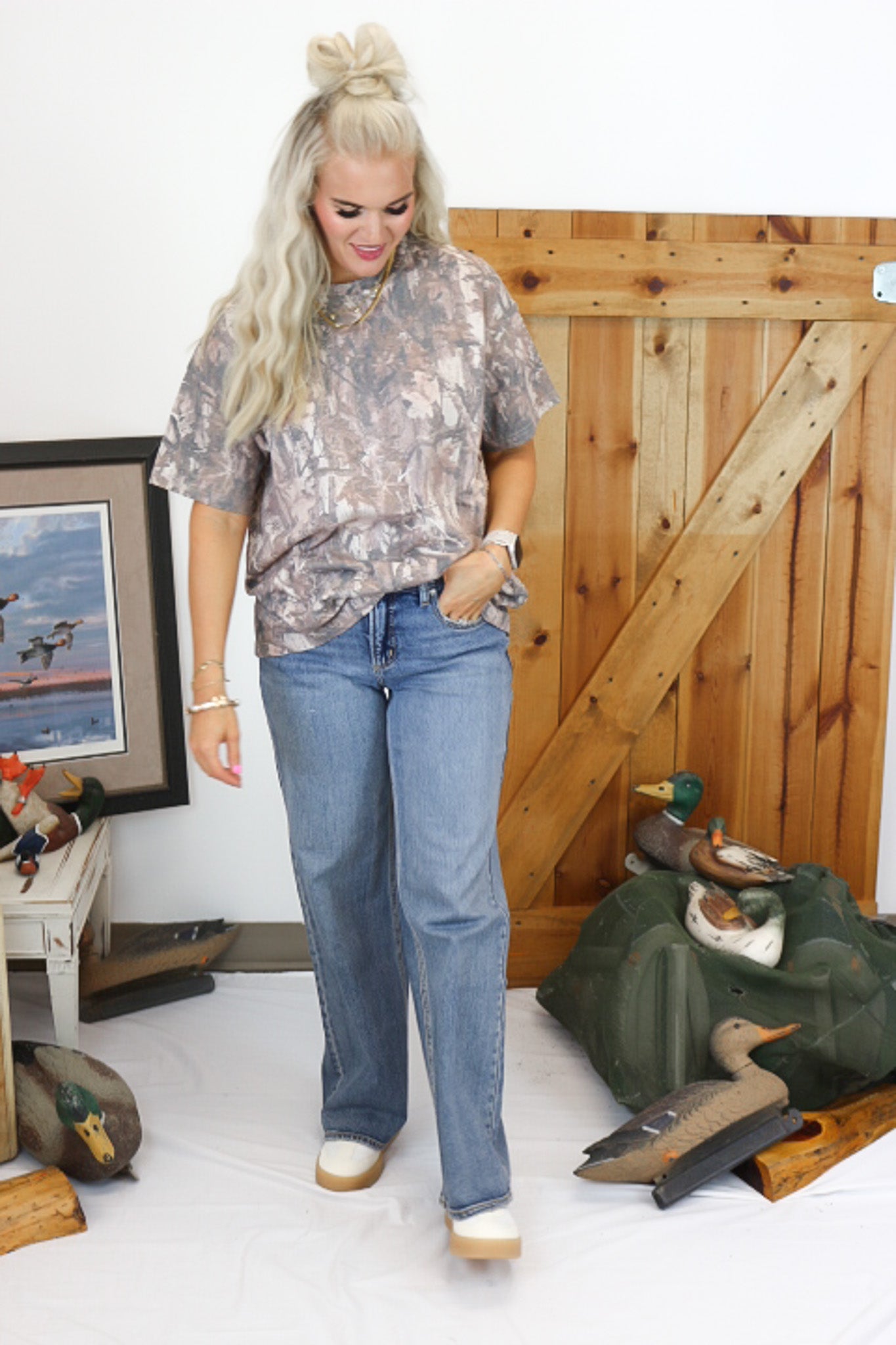 Suki Mid Rise Wide Leg Jeans