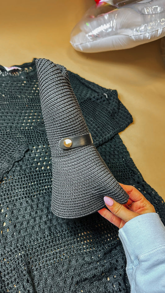Black Collapsible Straw Hat