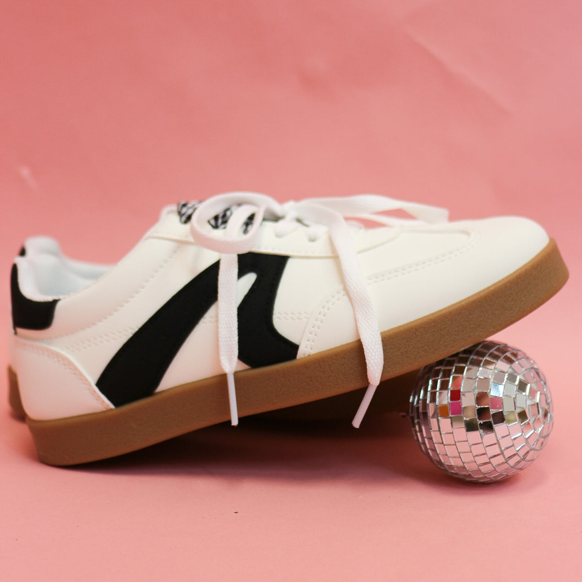 Retro 2.0 sneaker, shown in one of two available colors
