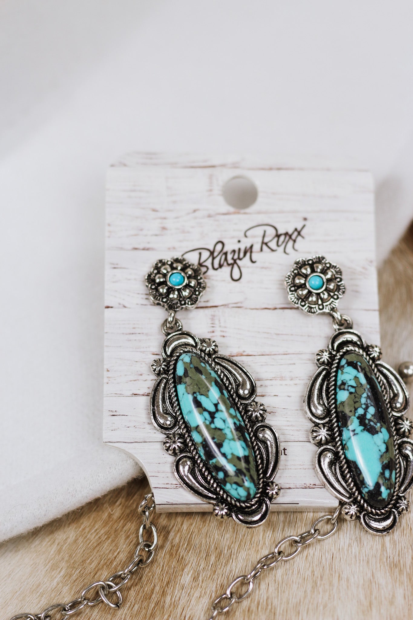 Blazin Roxx Ladies Earring & Necklace Set