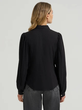 Wrangler Women's Punchy Western Blouse in Black