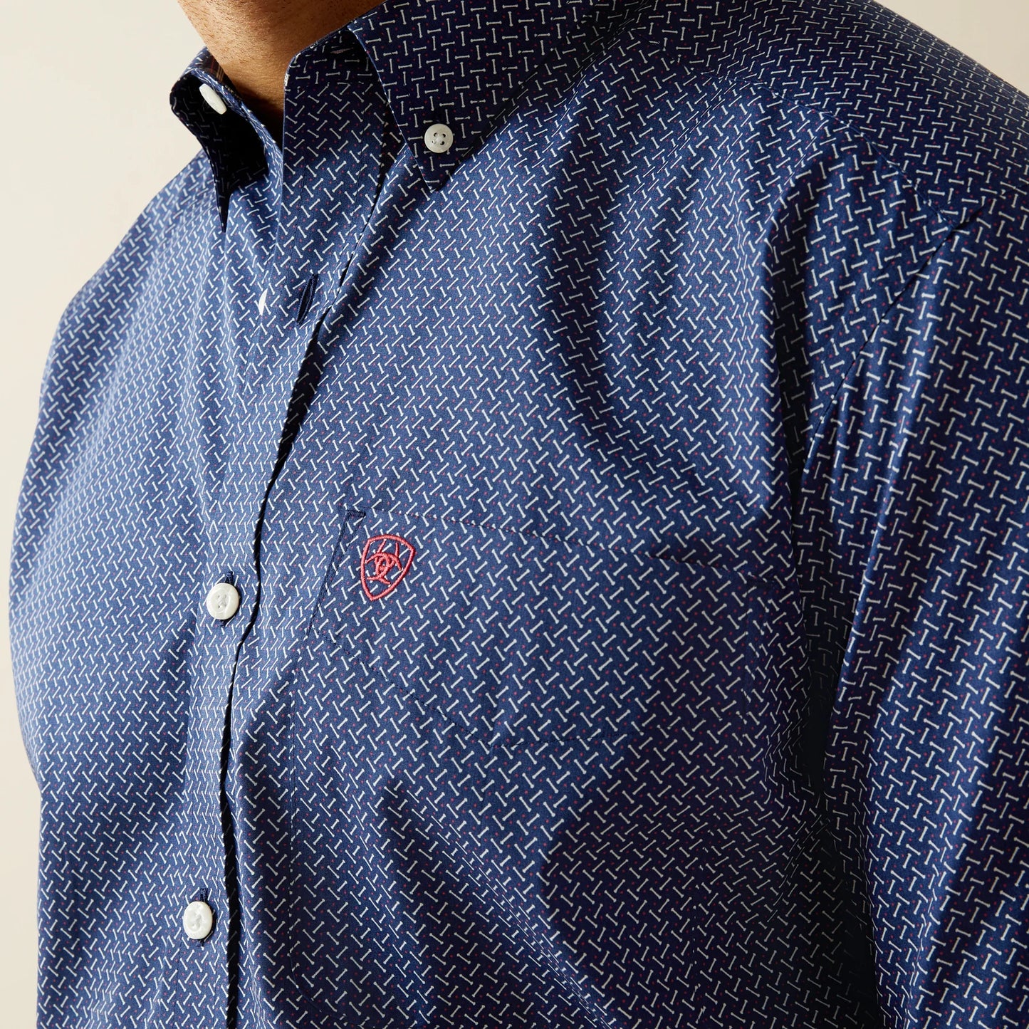 Ariat Men's Wrinkle Free Dark Blue Davis Classic Fit Shirt