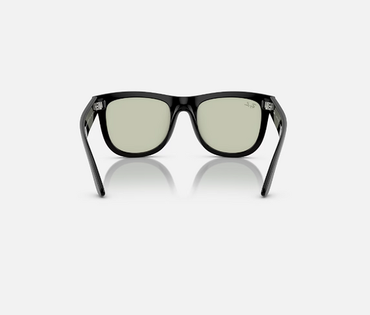 Wayfarer Reverse Black Green Ray Ban Sunglasses