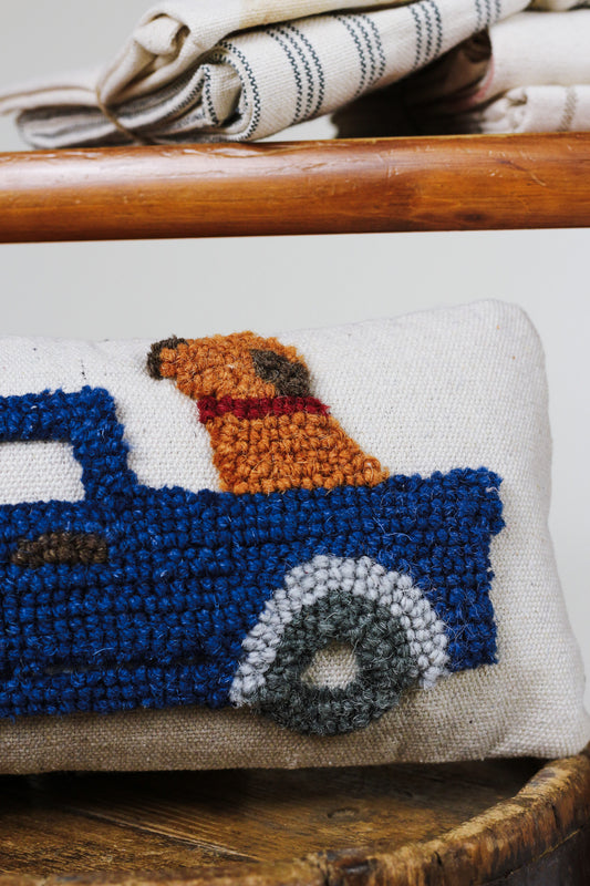 DOG MINI HOOK PILLOW