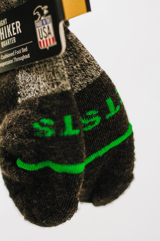 Brown Light Hiker Quarter Socks