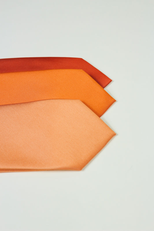 Coral Solid Tie