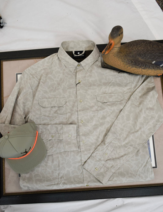 Southern Marsh Men's Ash Gray Camo Merida Mar Performance Shirt