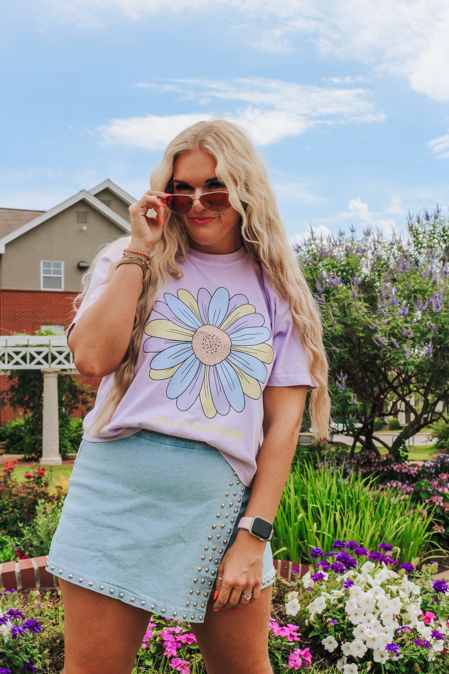 Daisy Dales Purple Crop Tee