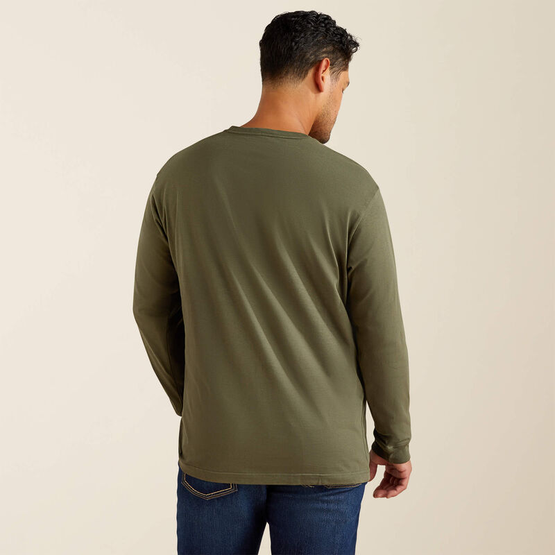 Ariat Men's Cotton Strong Standard Logo Long Sleeve Pocket Tee