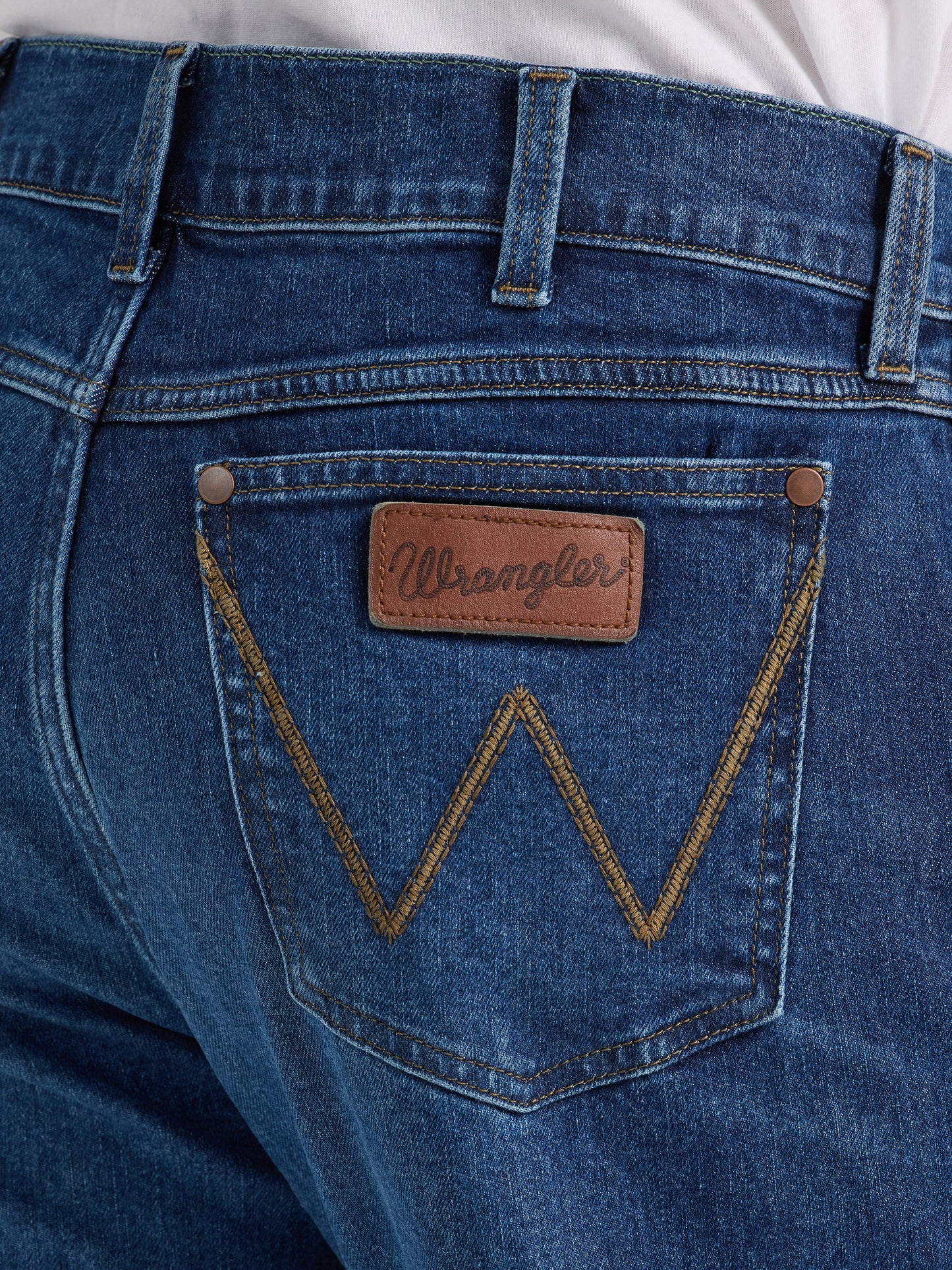 Wrangler Retro Slim Straight Jeans