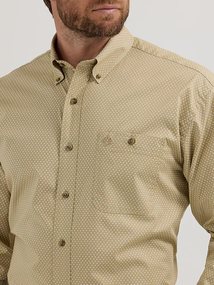 Wrangler® George Strait™ Long Sleeve Button Down One Pocket Shirt