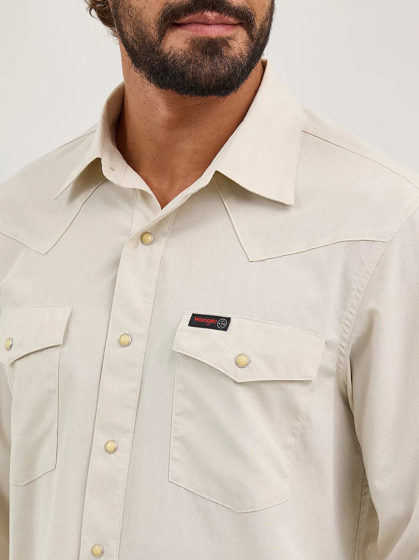 Wrangler Men's Pelican White ATG Men's Drover Utility Shirt