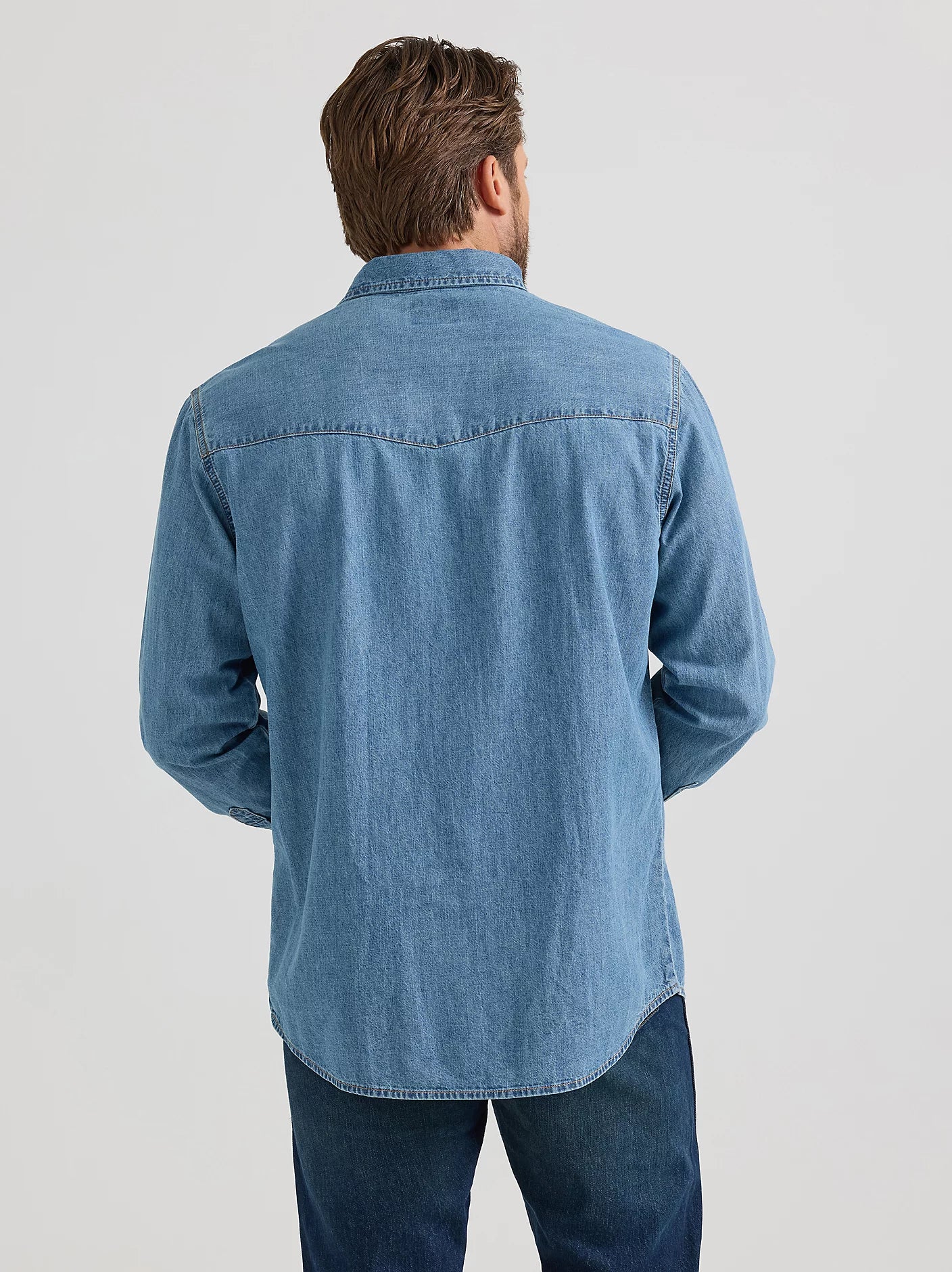 Wranglers Men's Light Wash Classic Denim Western Snap Shirt