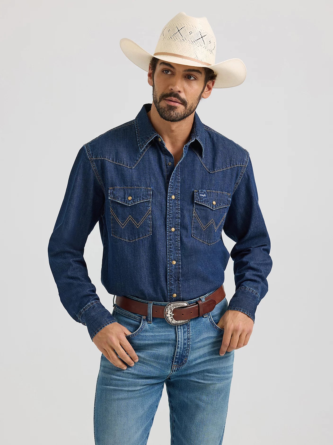 Wrangler Men's Classic Dark Wash Denim Western Snap Shirt