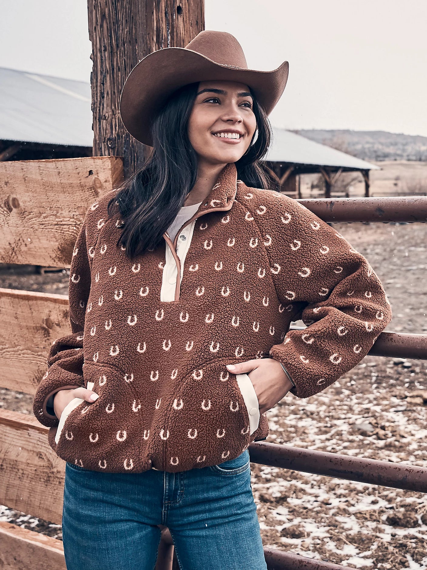 Women's Wrangler Brown Retro® Half-Snap Sherpa Pullover