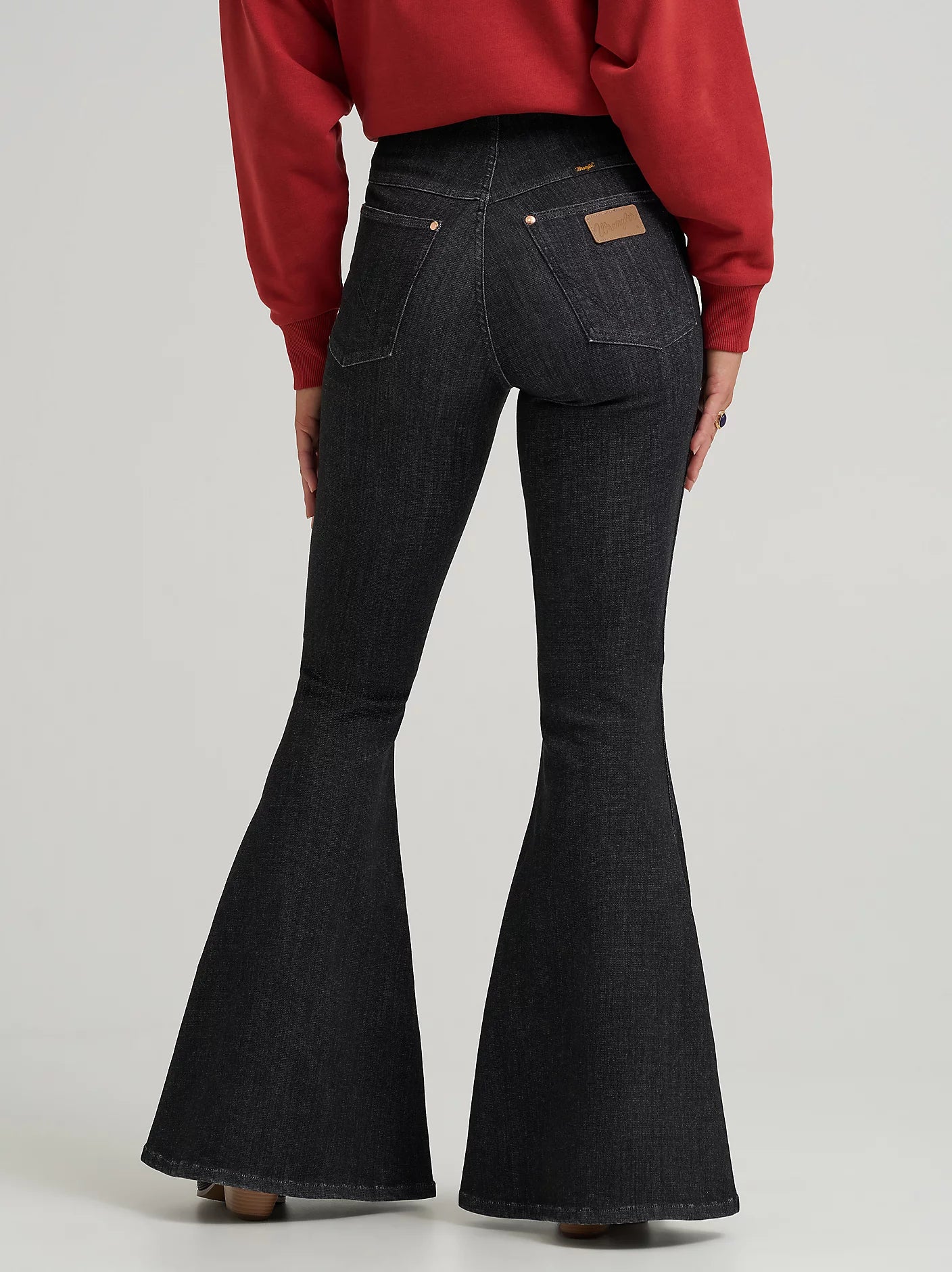 Women's Wrangler Lainey Wilson Black Pull On Bell Bottom Pants