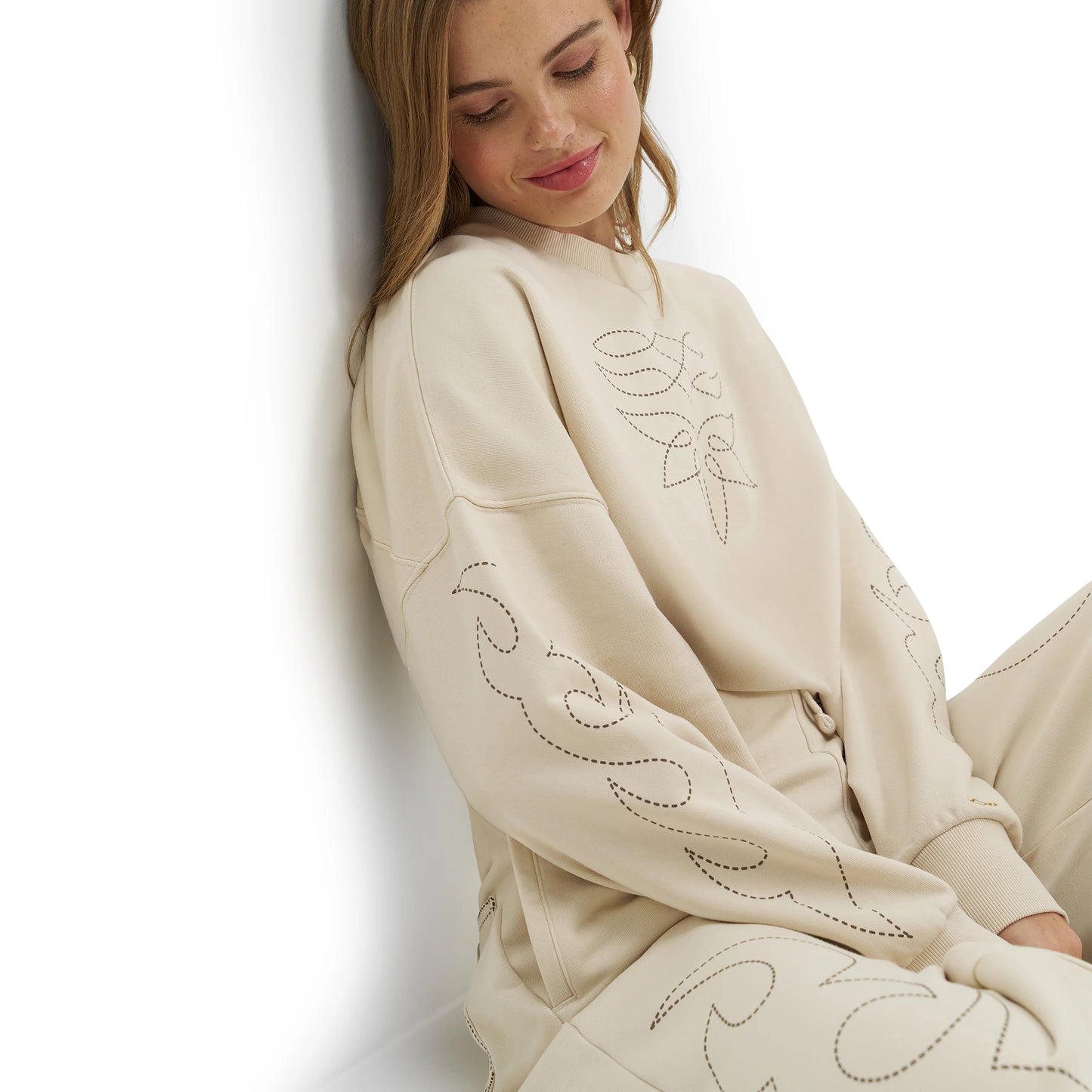 Wrangler X Lainey Wilson Cream Cowboy Sweatshirt