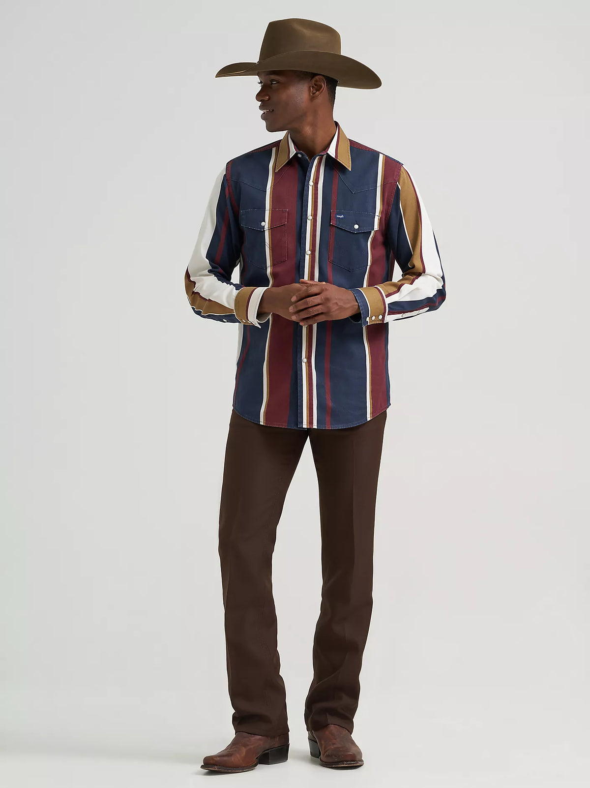 Wrangler Men's Brushpopper Striped Western Snap Shirt in Midnight Oak