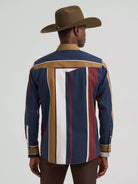 Wrangler Men's Brushpopper Striped Western Snap Shirt in Midnight Oak